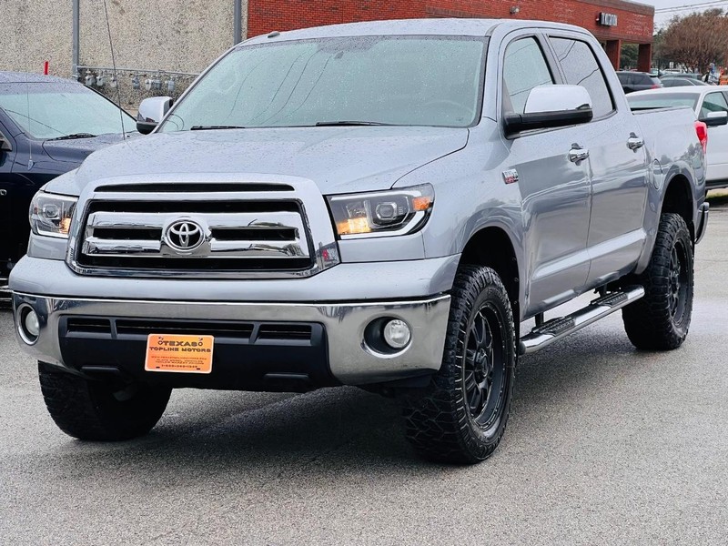 Toyota Tundra 2WD Truck Vehicle Full-screen Gallery Image 04