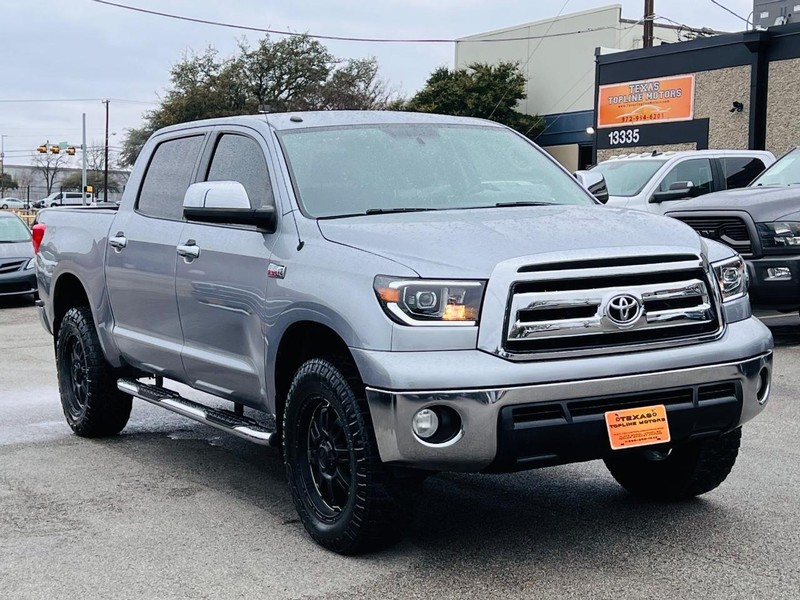 Toyota Tundra 2WD Truck Vehicle Full-screen Gallery Image 10