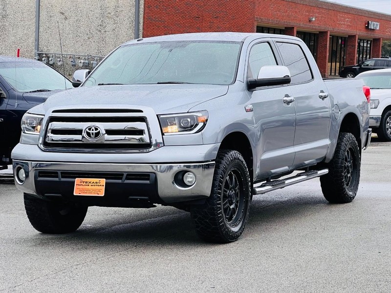 Toyota Tundra 2WD Truck Vehicle Full-screen Gallery Image 14