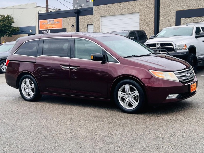 Honda Odyssey Vehicle Full-screen Gallery Image 11