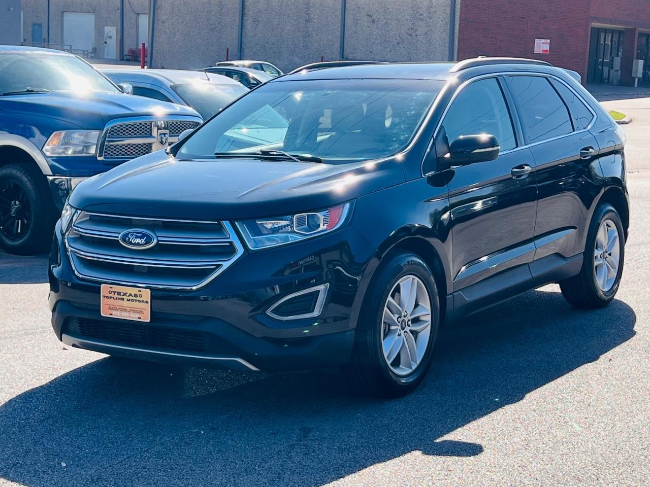 Ford Edge Vehicle Full-screen Gallery Image 5