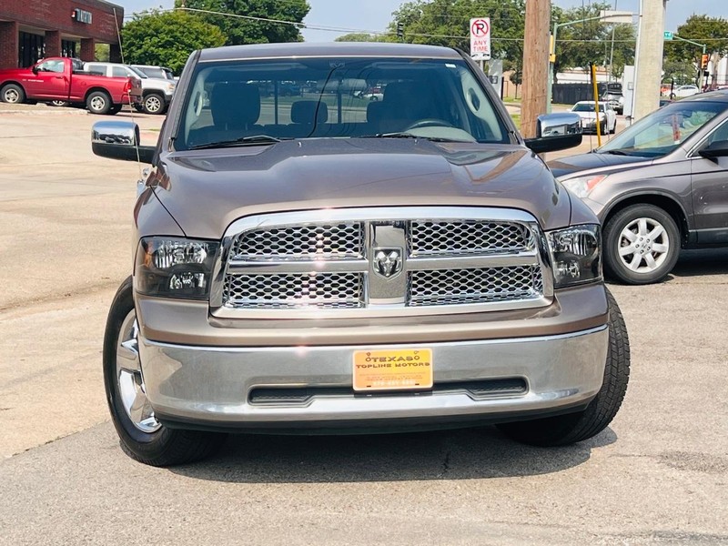 Dodge Ram 1500 Vehicle Full-screen Gallery Image 18