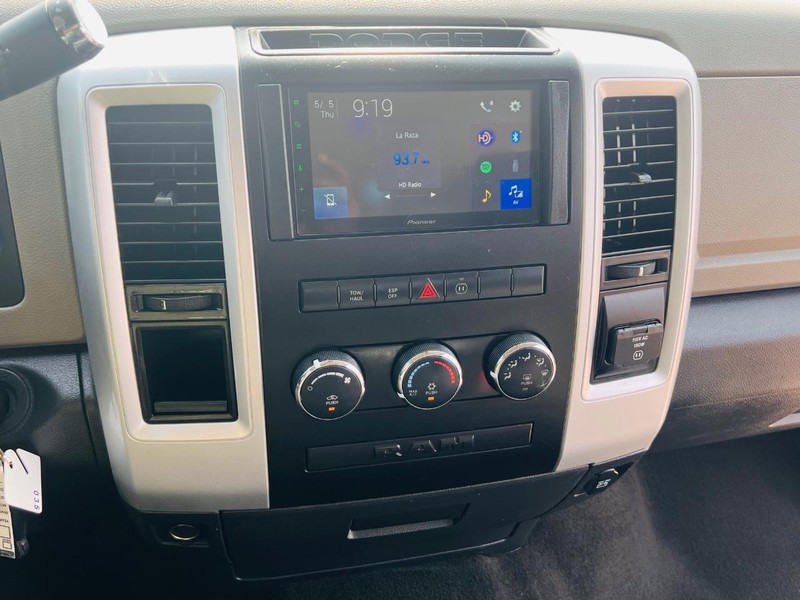 Dodge Ram 1500 Vehicle Full-screen Gallery Image 38