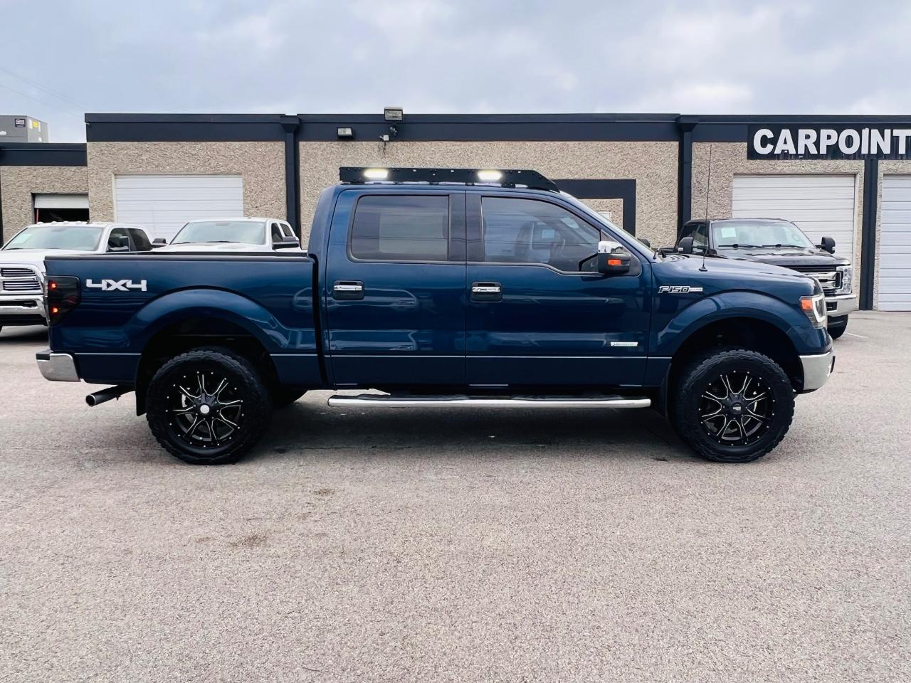 Ford F-150 Vehicle Full-screen Gallery Image 20