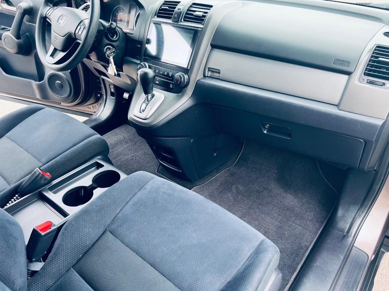 Honda CR-V Vehicle Full-screen Gallery Image 23