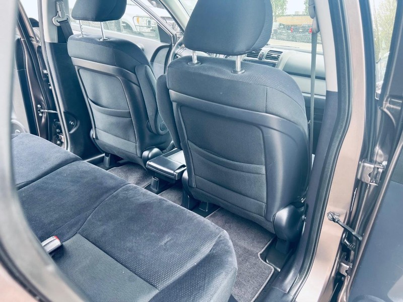 Honda CR-V Vehicle Full-screen Gallery Image 26