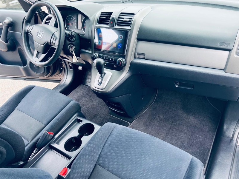 Honda CR-V Vehicle Full-screen Gallery Image 31
