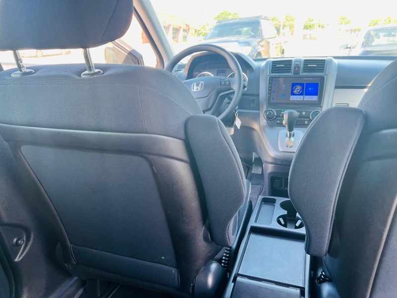 Honda CR-V Vehicle Full-screen Gallery Image 28