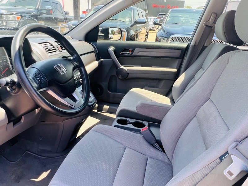 Honda CR-V Vehicle Full-screen Gallery Image 17