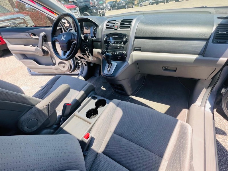 Honda CR-V Vehicle Full-screen Gallery Image 23