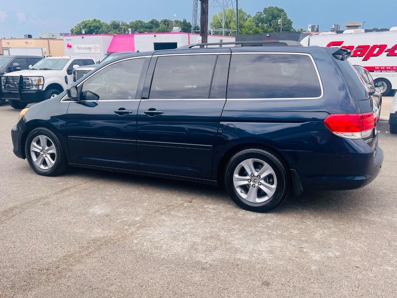 Honda Odyssey Vehicle Full-screen Gallery Image 13