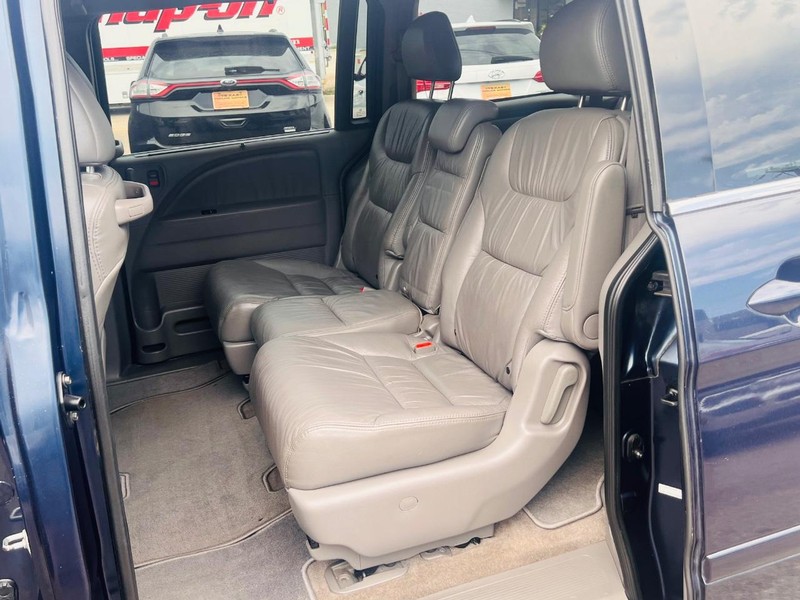 Honda Odyssey Vehicle Full-screen Gallery Image 18
