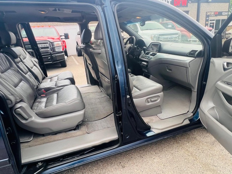 Honda Odyssey Vehicle Full-screen Gallery Image 33