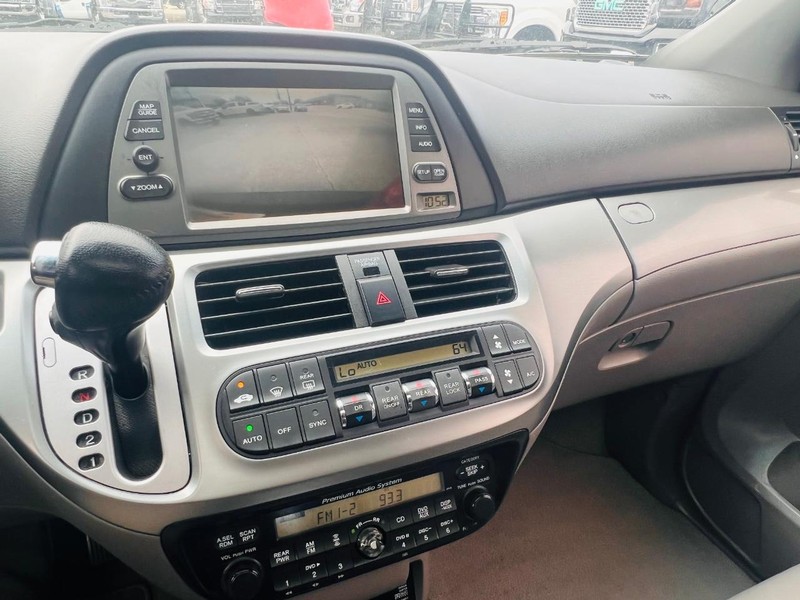 Honda Odyssey Vehicle Full-screen Gallery Image 43