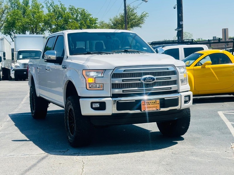 Ford F-150 Vehicle Full-screen Gallery Image 6