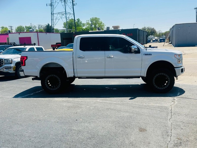 Ford F-150 Vehicle Full-screen Gallery Image 7