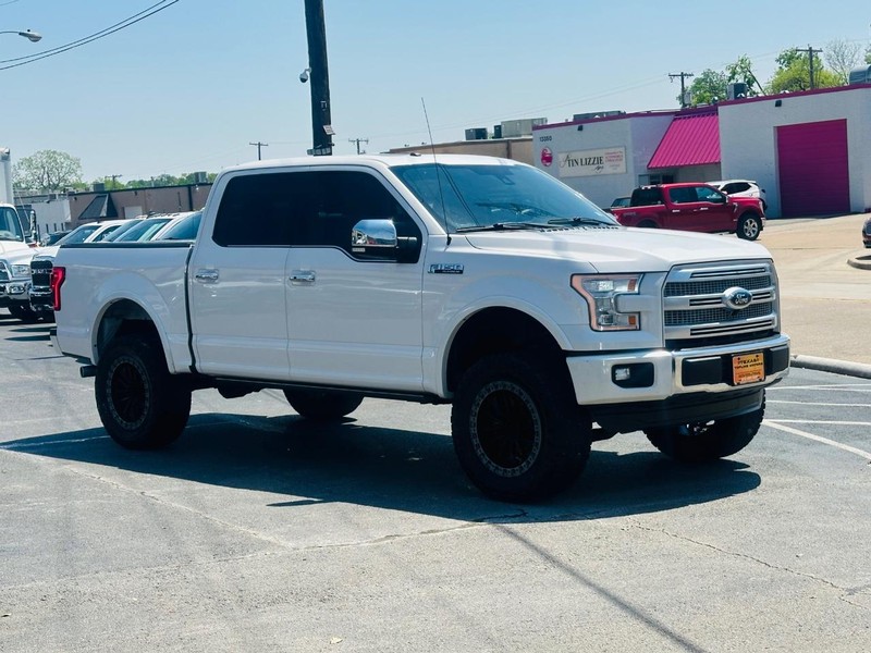 Ford F-150 Vehicle Full-screen Gallery Image 9