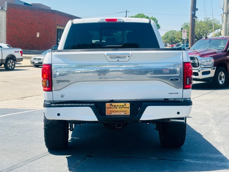 Ford F-150 Vehicle Full-screen Gallery Image 14