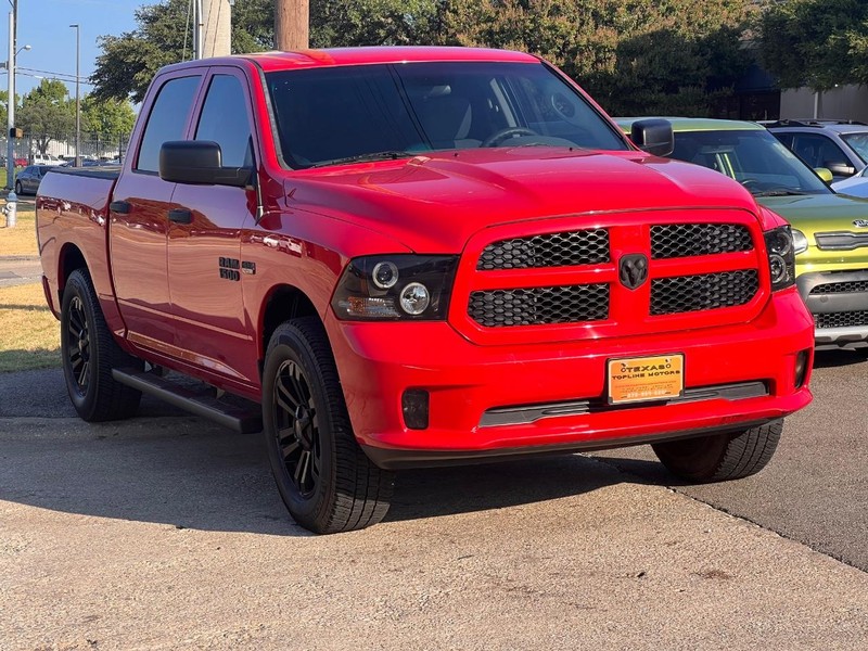 Ram 1500 Vehicle Full-screen Gallery Image 03