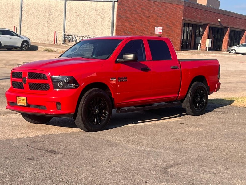 Ram 1500 Vehicle Full-screen Gallery Image 04