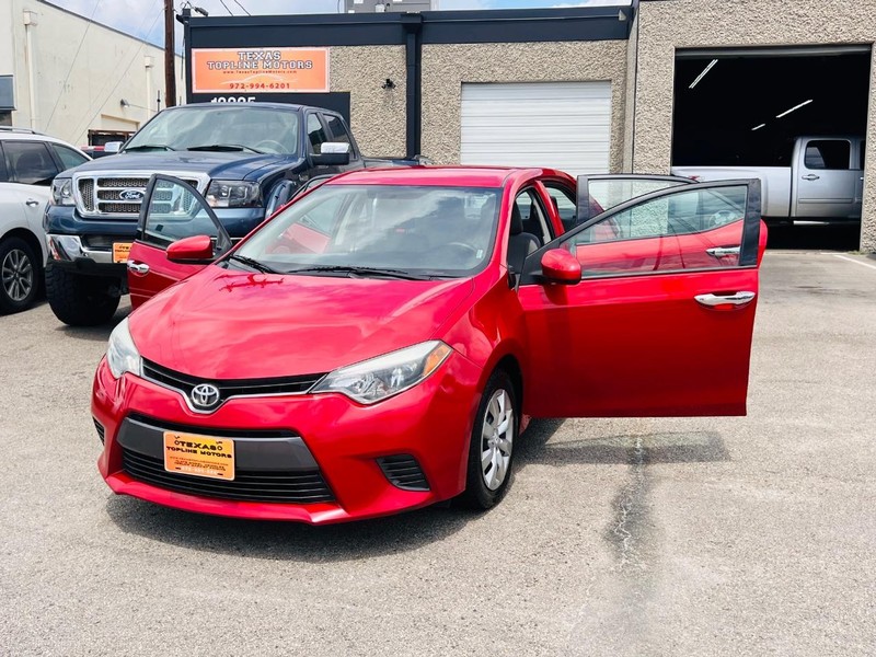 Toyota Corolla Vehicle Full-screen Gallery Image 06