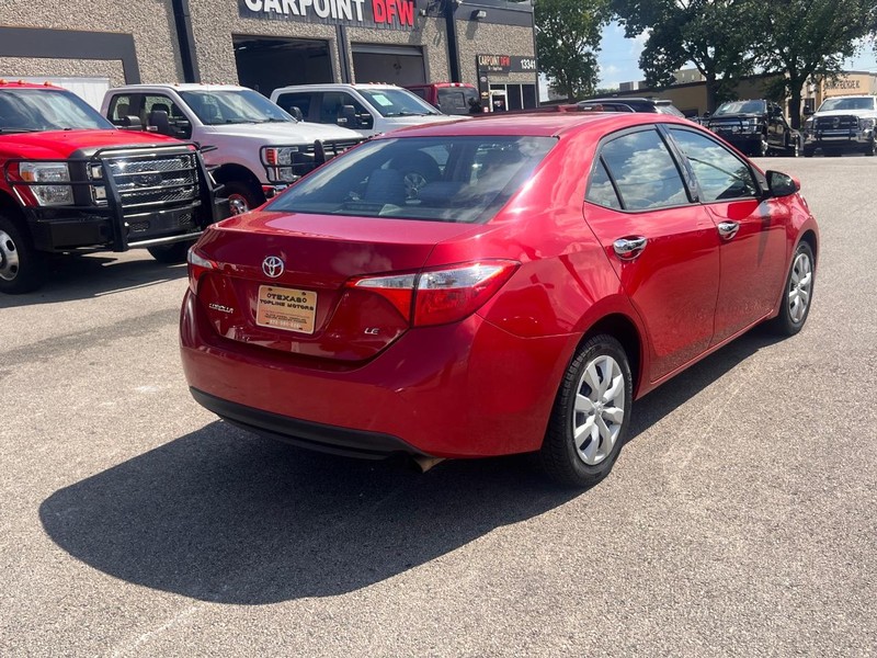 Toyota Corolla Vehicle Full-screen Gallery Image 21