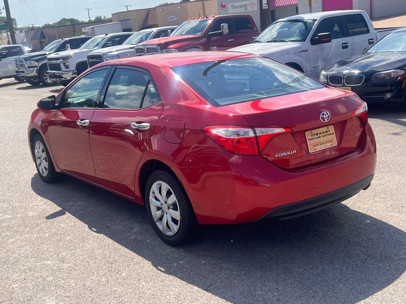 Toyota Corolla Vehicle Full-screen Gallery Image 30