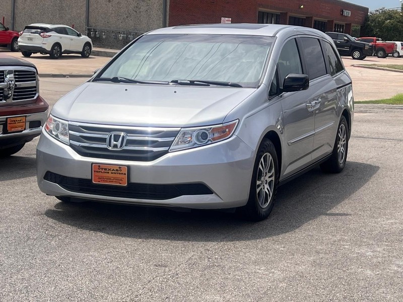 Honda Odyssey Vehicle Full-screen Gallery Image 03