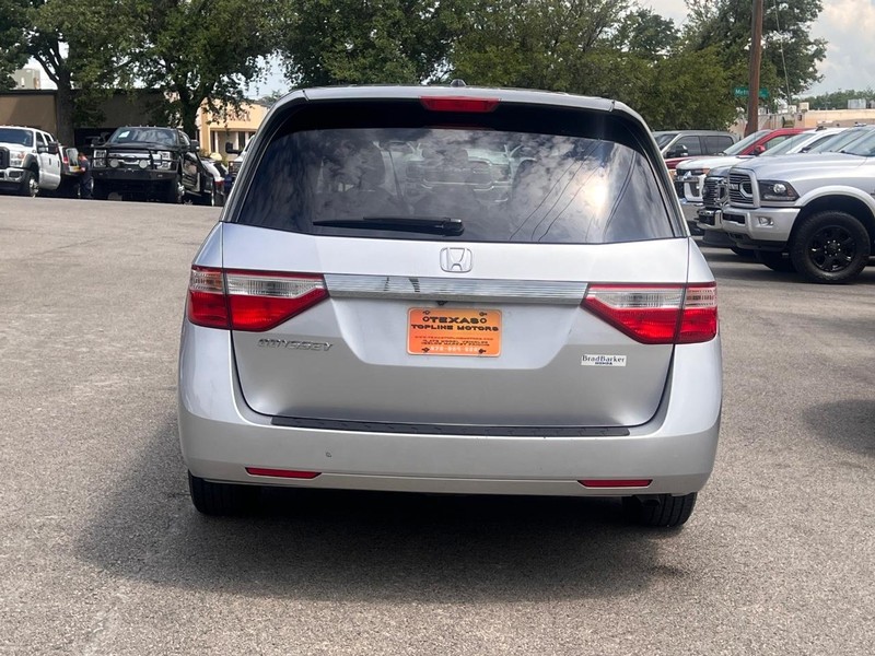 Honda Odyssey Vehicle Full-screen Gallery Image 08