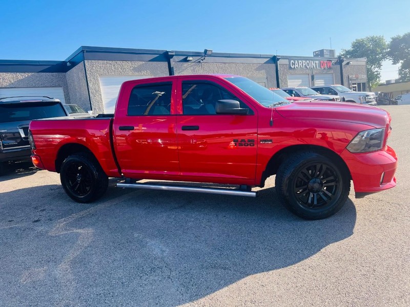 Ram 1500 Vehicle Full-screen Gallery Image 11