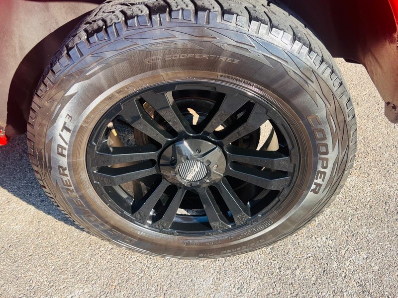 Ram 1500 Vehicle Full-screen Gallery Image 27