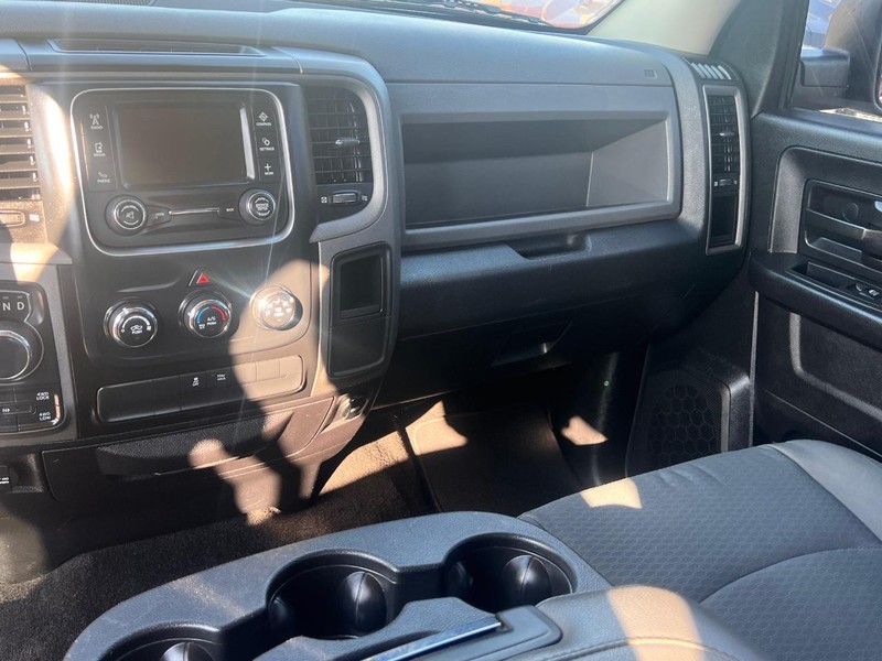 Ram 1500 Vehicle Full-screen Gallery Image 34