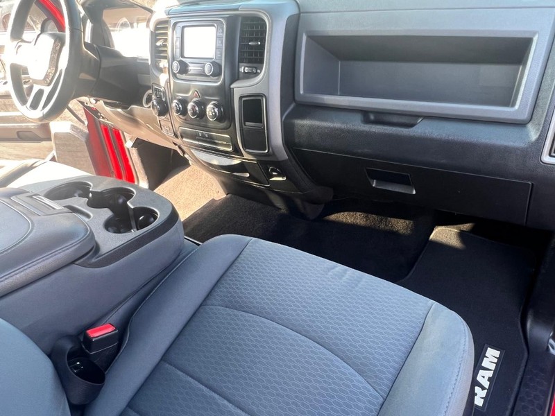 Ram 1500 Vehicle Full-screen Gallery Image 38