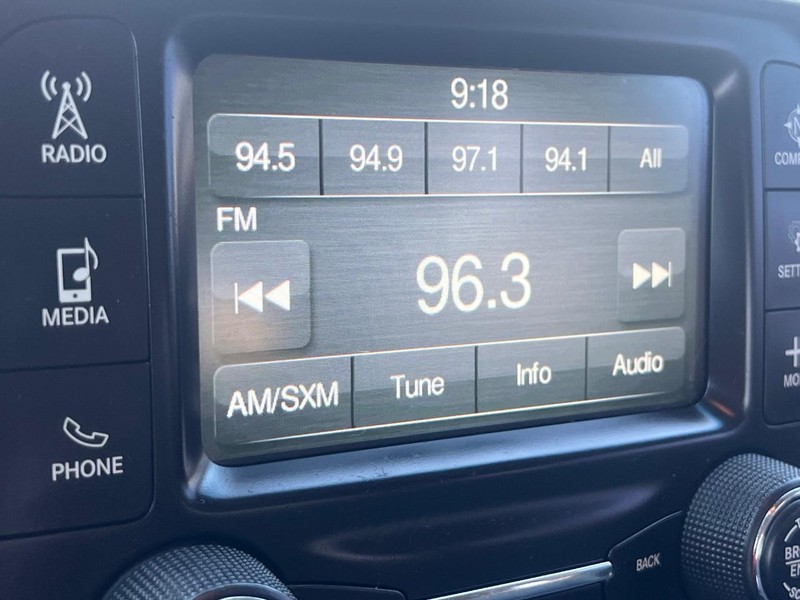 Ram 1500 Vehicle Full-screen Gallery Image 43