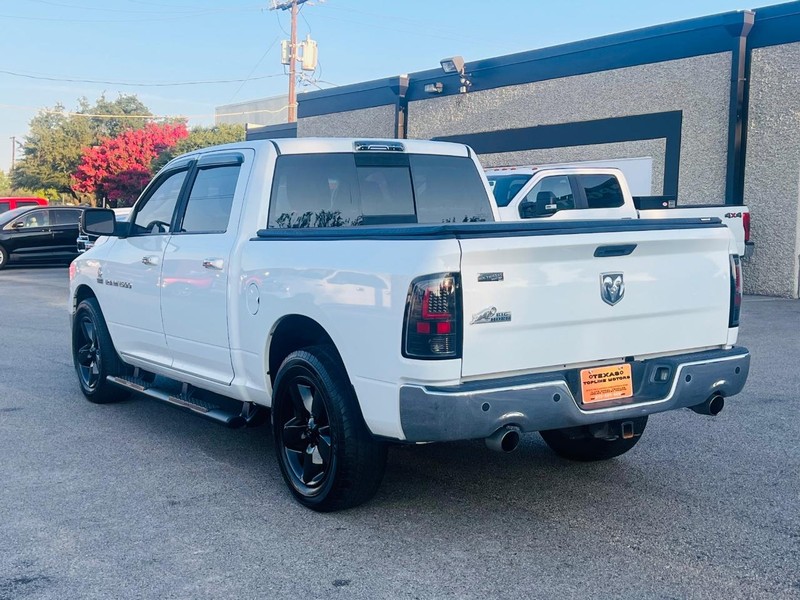 Ram 1500 Vehicle Full-screen Gallery Image 11