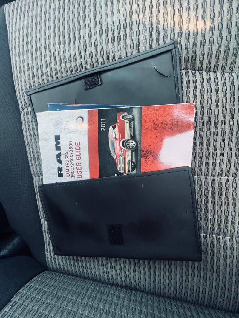 Ram 1500 Vehicle Full-screen Gallery Image 29