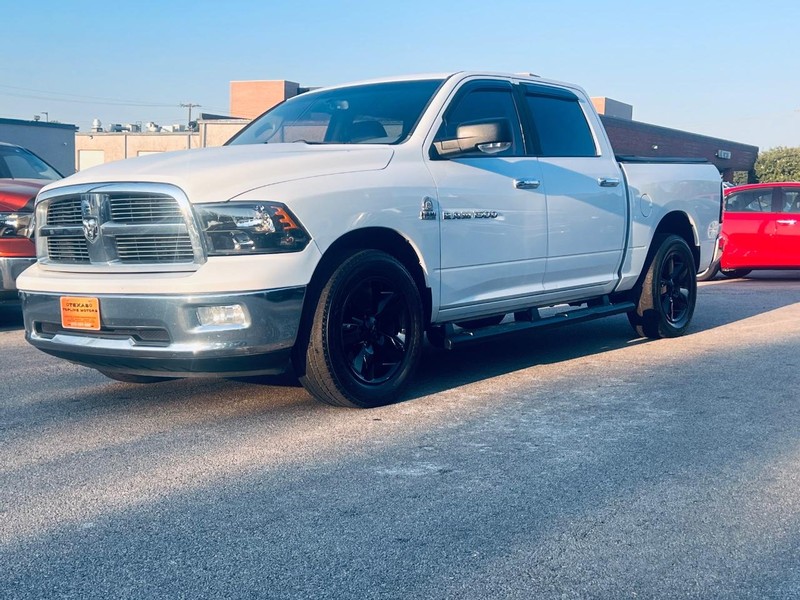 Ram 1500 Vehicle Full-screen Gallery Image 37