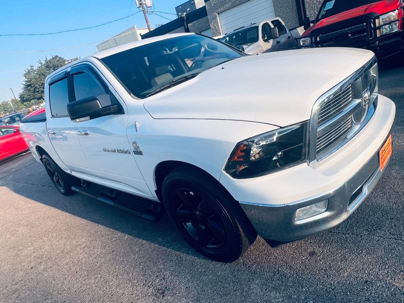 Ram 1500 Vehicle Full-screen Gallery Image 40