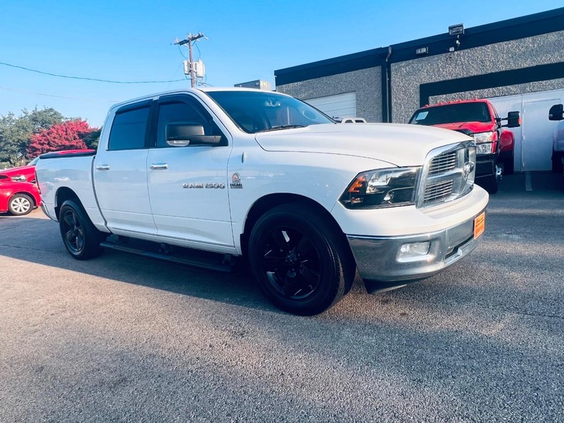 Ram 1500 Vehicle Full-screen Gallery Image 42