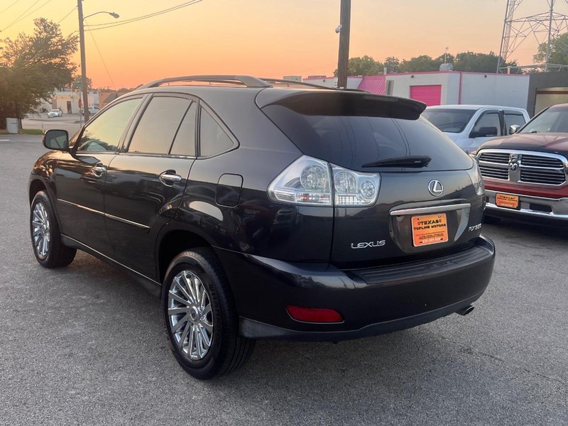 Lexus RX 350 Vehicle Full-screen Gallery Image 14