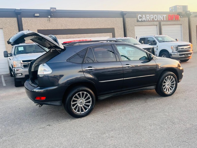 Lexus RX 350 Vehicle Full-screen Gallery Image 29