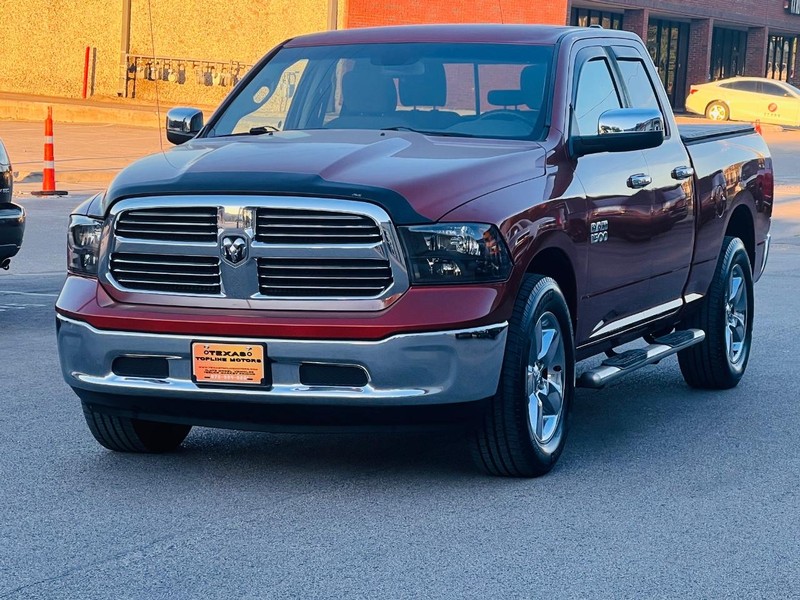 Ram 1500 Vehicle Full-screen Gallery Image 02