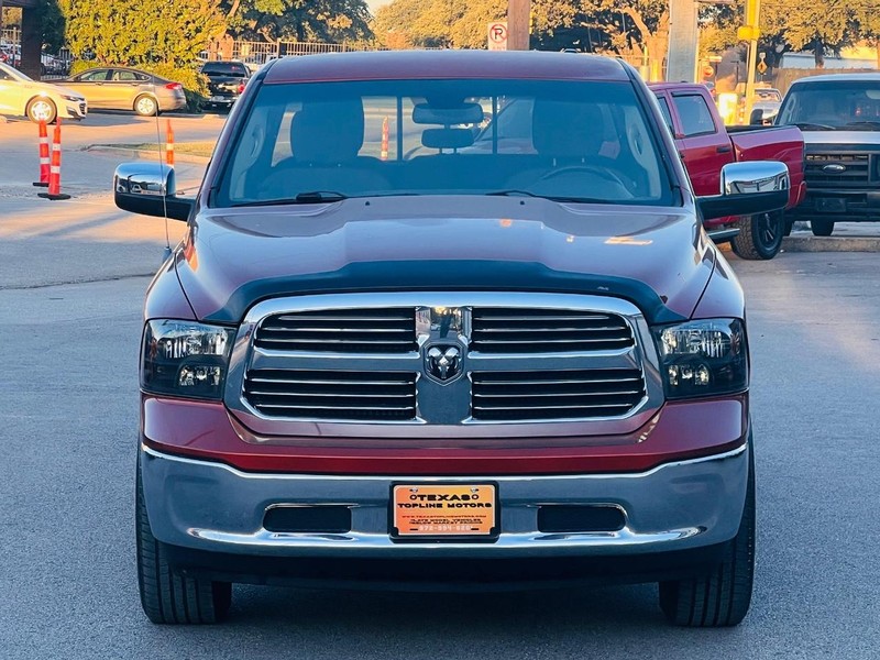 Ram 1500 Vehicle Full-screen Gallery Image 04