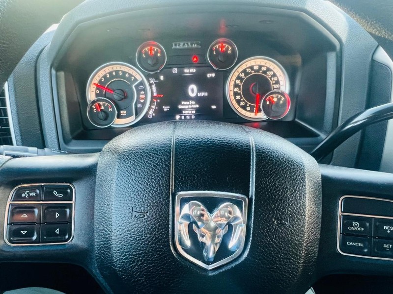 Ram 1500 Vehicle Full-screen Gallery Image 31