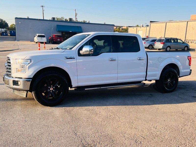 Ford F-150 Vehicle Full-screen Gallery Image 29