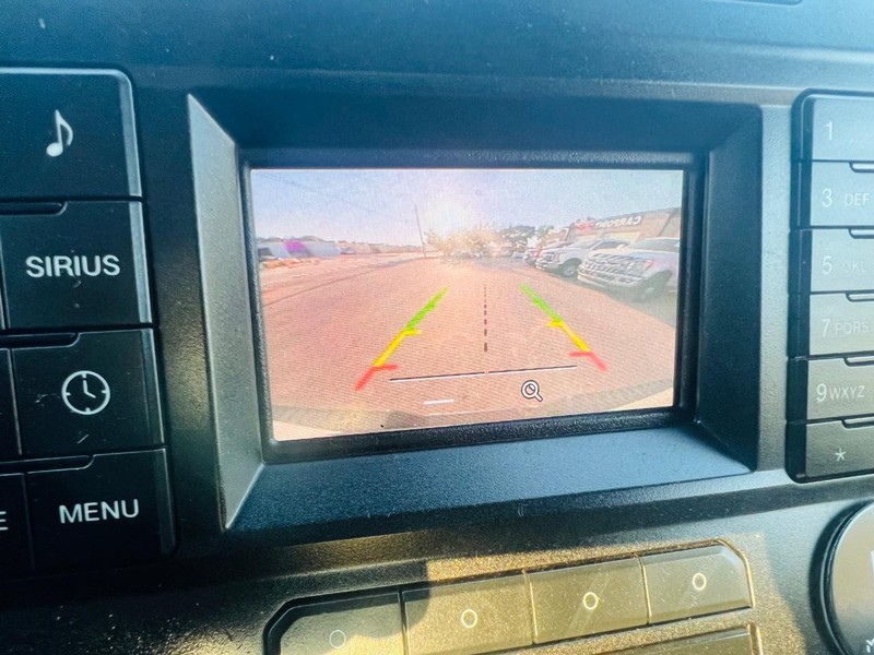 Ford F-150 Vehicle Full-screen Gallery Image 34