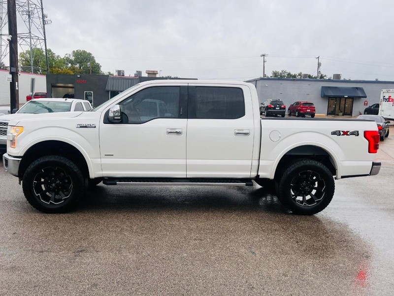 Ford F-150 Vehicle Full-screen Gallery Image 09