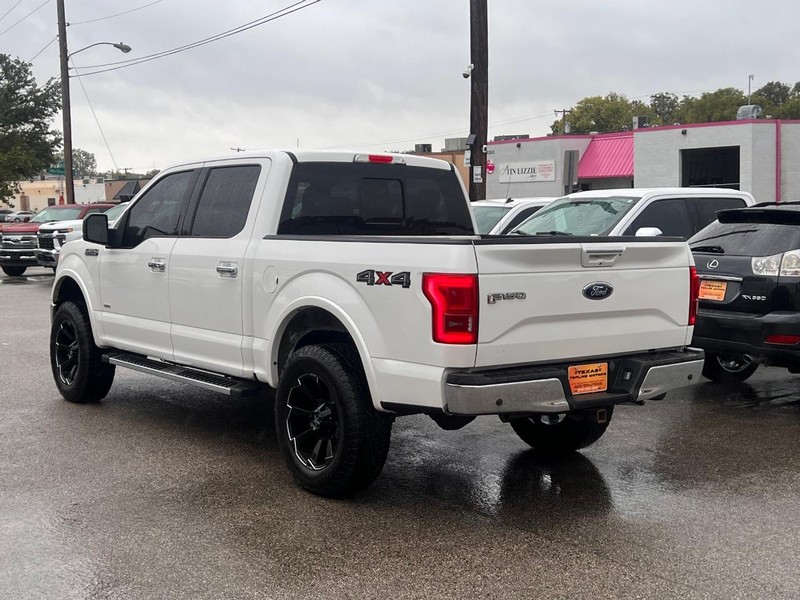 Ford F-150 Vehicle Full-screen Gallery Image 11