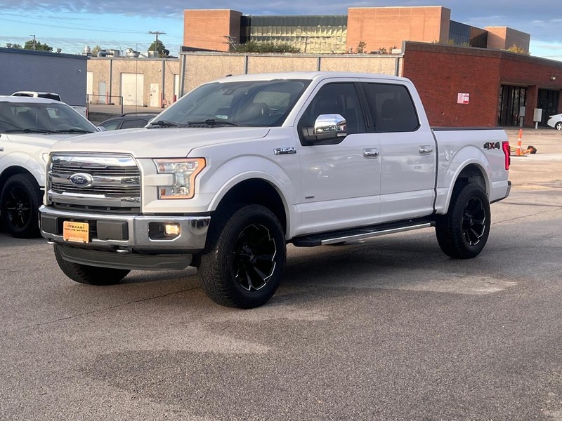 Ford F-150 Vehicle Full-screen Gallery Image 17