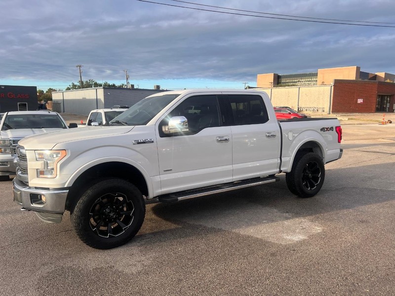 Ford F-150 Vehicle Full-screen Gallery Image 38